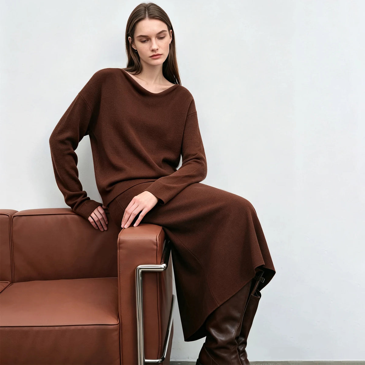 Amii Women's Minimalist Knit Sweater - Oversized Commuter Top