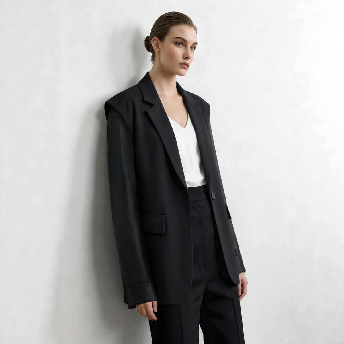 Women's Oversized Wide Shoulder Blazer - Office Commuter Suit Jacket